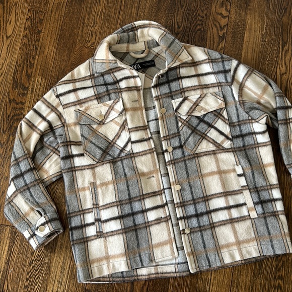 Zara Jackets & Blazers - NWT Zara plaid soft shacket